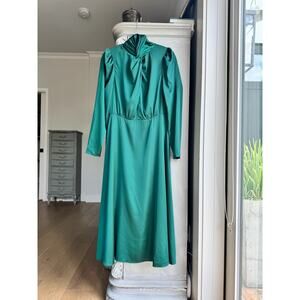 Alexia Admor Dress Sz 8 Emerald Green Satin Midi High Neck Long Sleeve NWT
